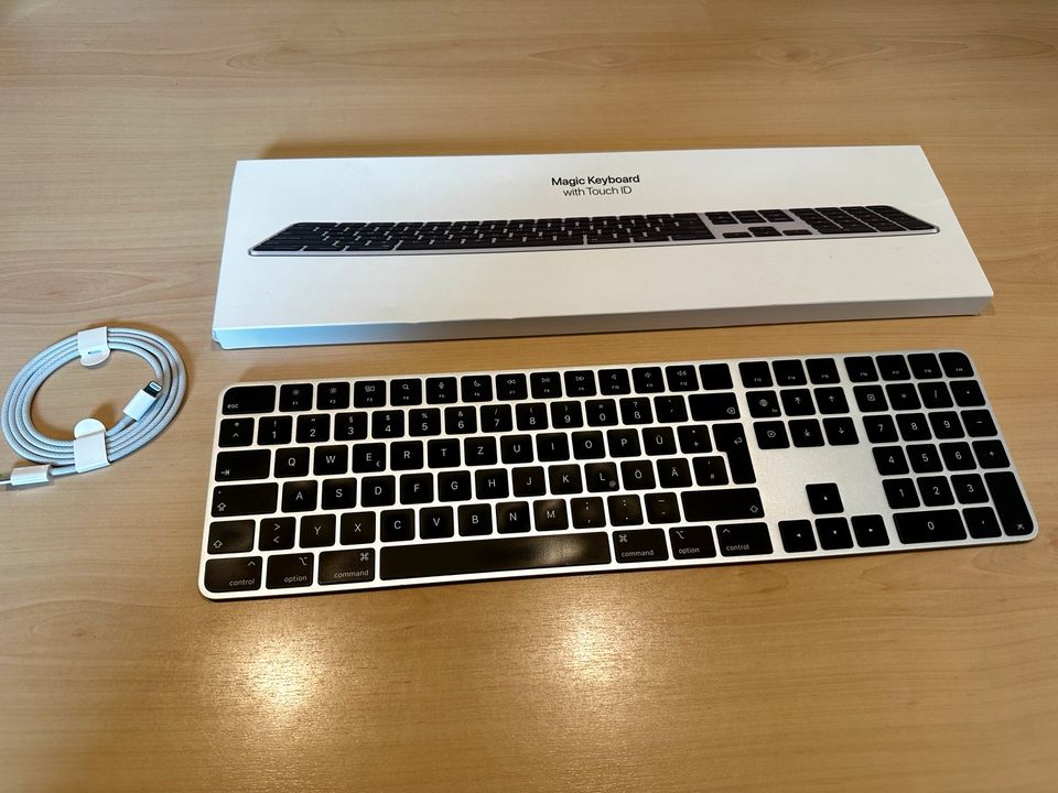 Apple Magic Keyboard с Touch ID