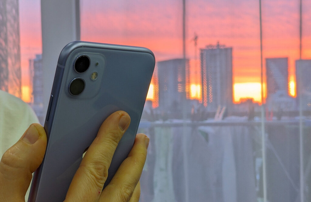 iPhone 11