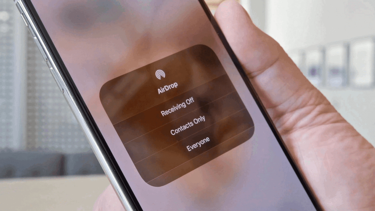 Apple ограничила работу AirDrop в режиме «Для всех»